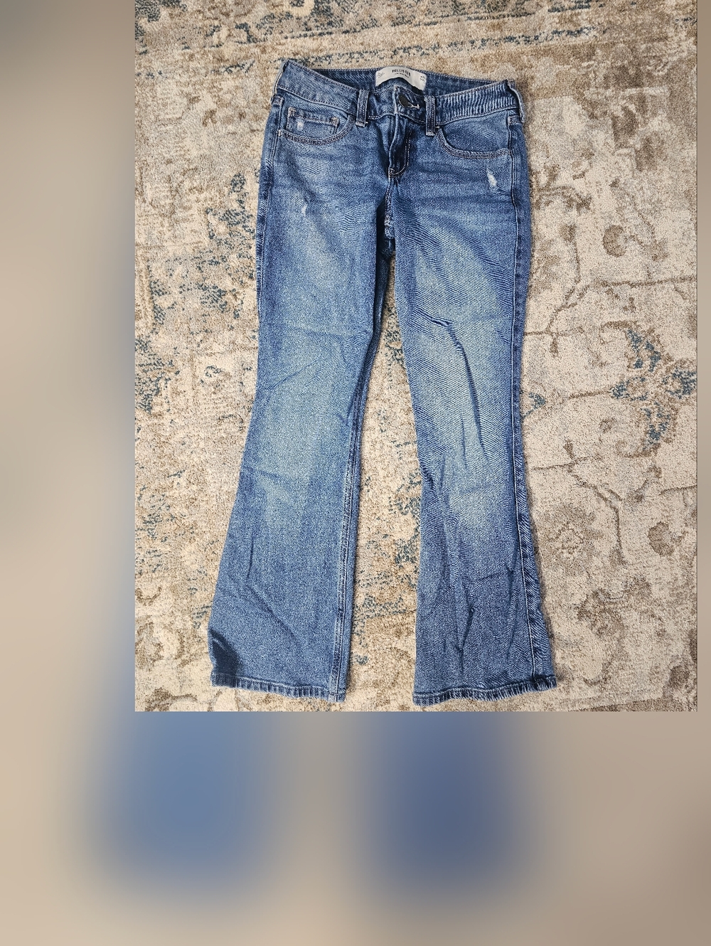 Holister Classic Women's Blue Denim Jeans - Flare Fit